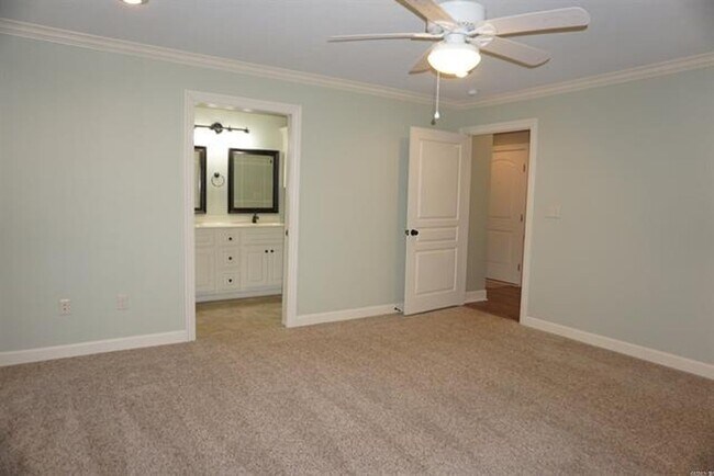 Building Photo - Beautiful Home in a Highly Desirable, Hard...