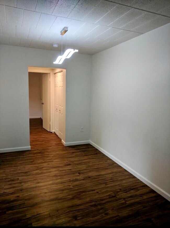 Building Photo - 3457 Evergreen Rd