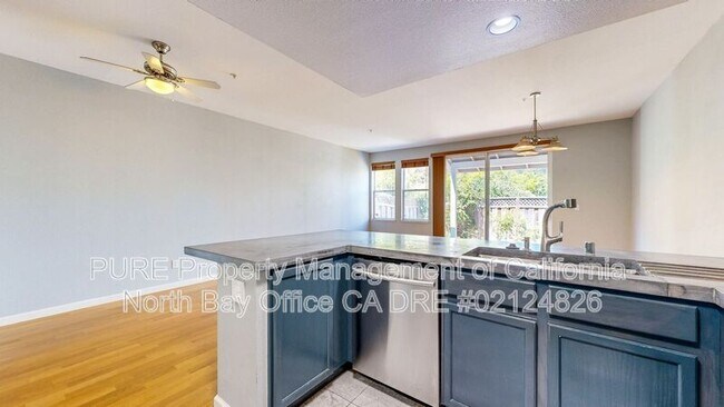 Building Photo - 7 Flemings Ct