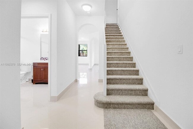 Building Photo - 15267 SW 173rd Ln