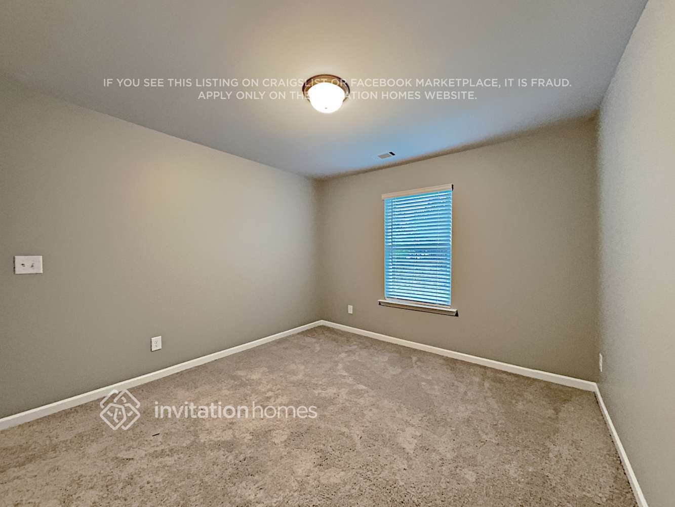 Building Photo - 26 Lantana Crossing