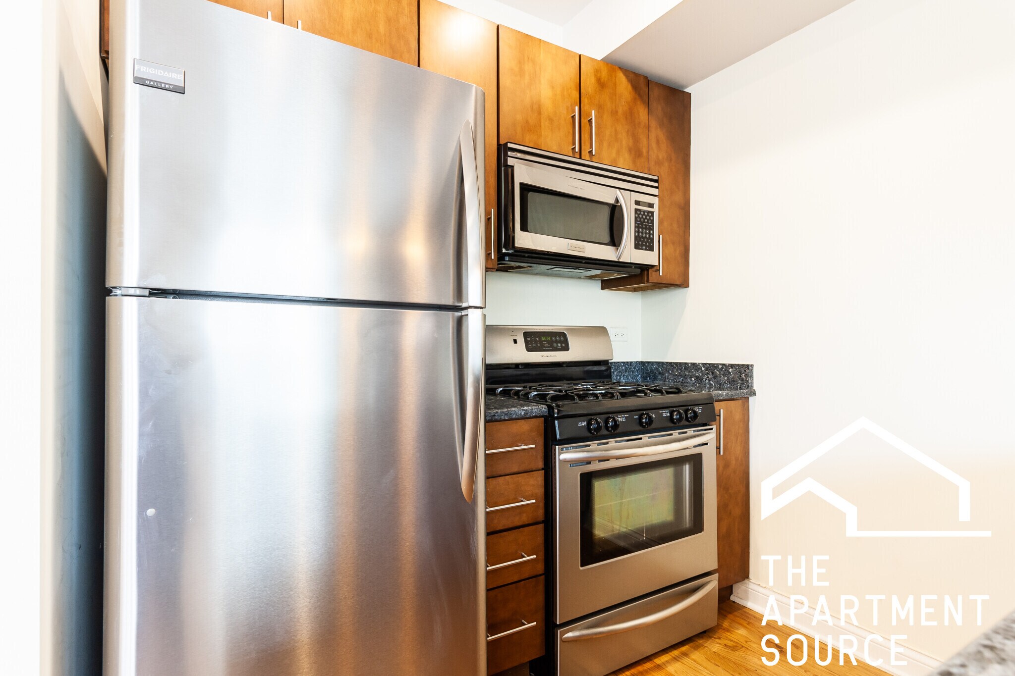 Building Photo - 1636 W Grace St