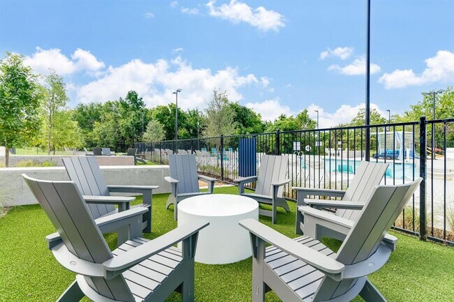 Building Photo - 1507A Crossbar Dr