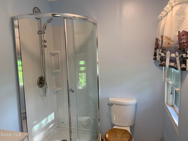 Building Photo - 260 Clark Rd