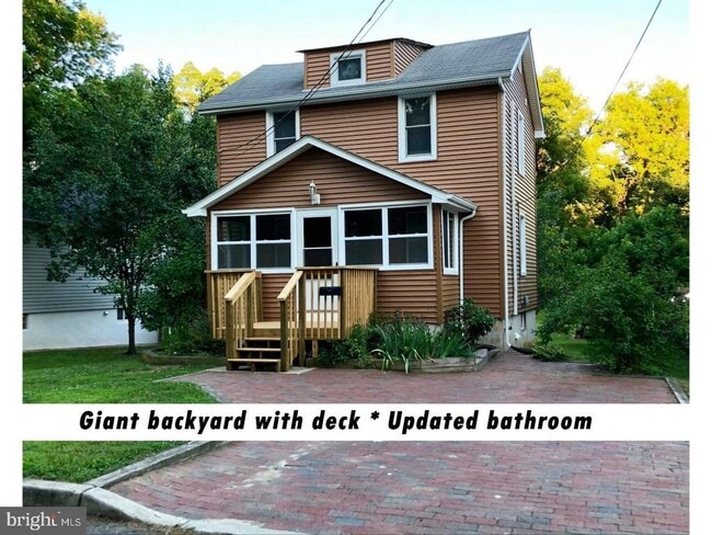 Primary Photo - 106 Pine St