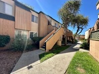 Building Photo - Lovely upgraded Condo near Grossmont College!