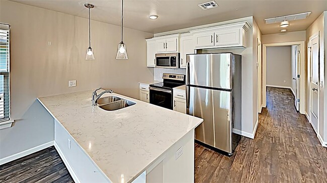 Building Photo - 11527 Keystone Cir