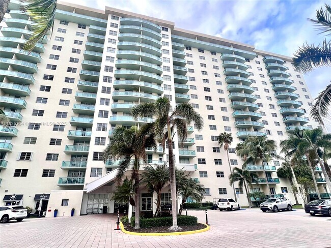 Building Photo - 19390 Collins Ave