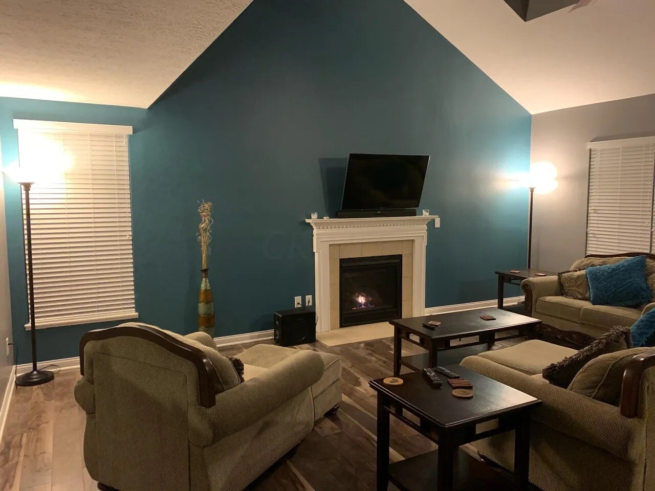 Building Photo - 7873 Waggoner Trace Dr