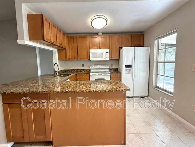 Building Photo - 5723 Kneeland Ln