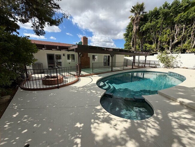 Building Photo - 23711 Candlewood Way