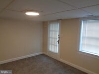 Building Photo - 2800 Linwood Ave