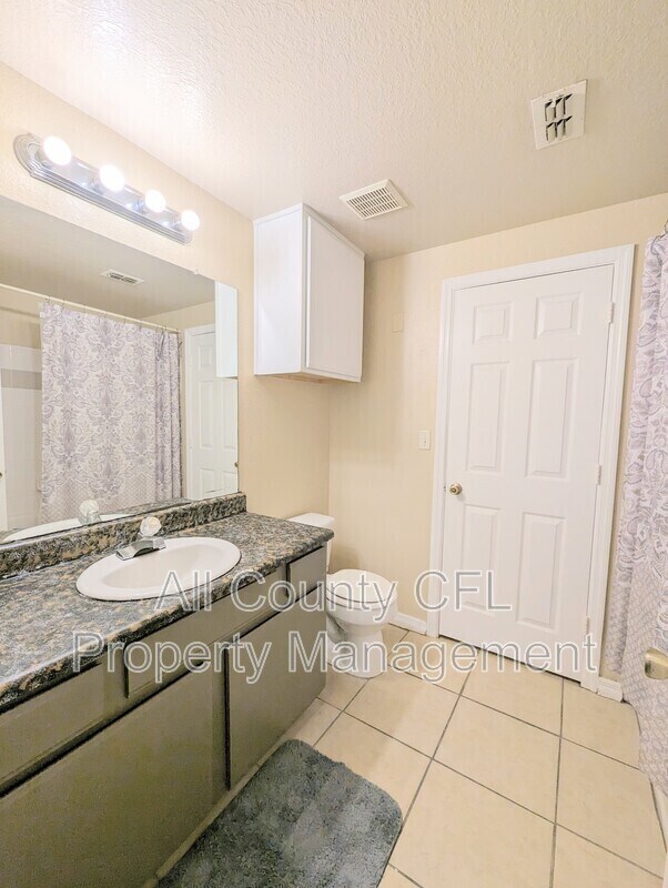 Building Photo - 5526 Pga Blvd