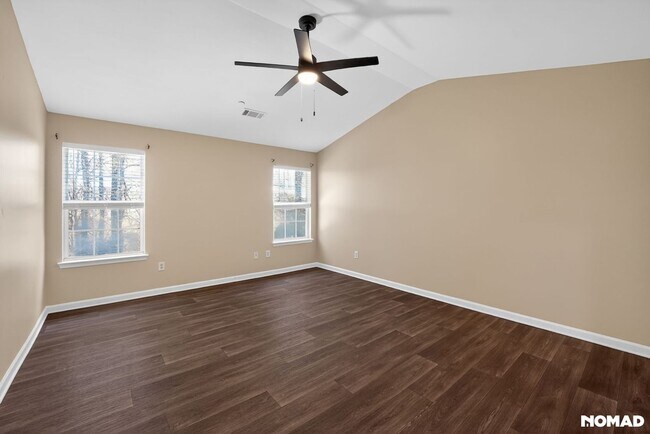 Building Photo - 1734 Old Dogwood