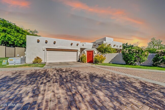 Building Photo - 6139 N 31st Ct