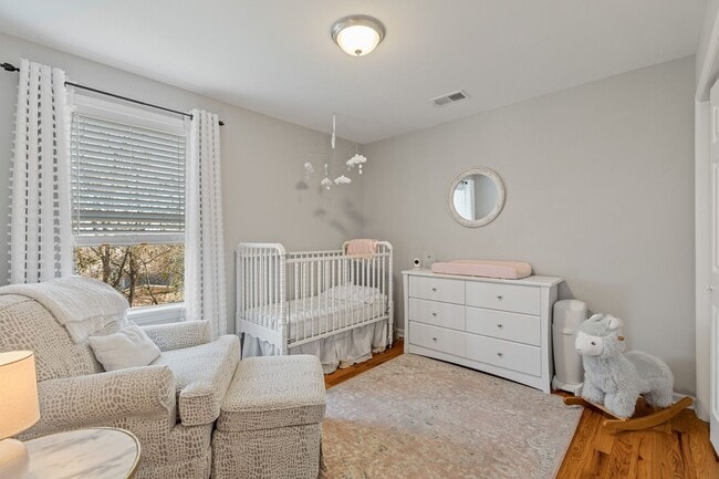 Building Photo - Open Layout home in Maynor Place