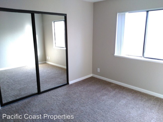 Building Photo - 2626 Marigold Ln