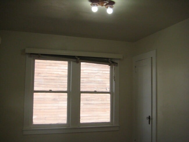 Building Photo - Updated home in the Heart of Downtown Grass Valley