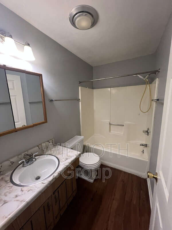 Building Photo - 1325 Millerwood Dr