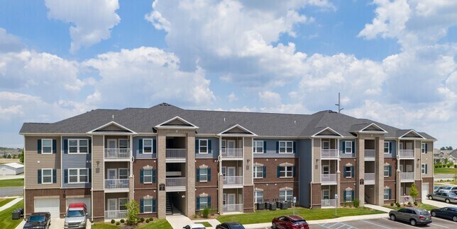 Mosaic Apartments Avon In Apartment Finder