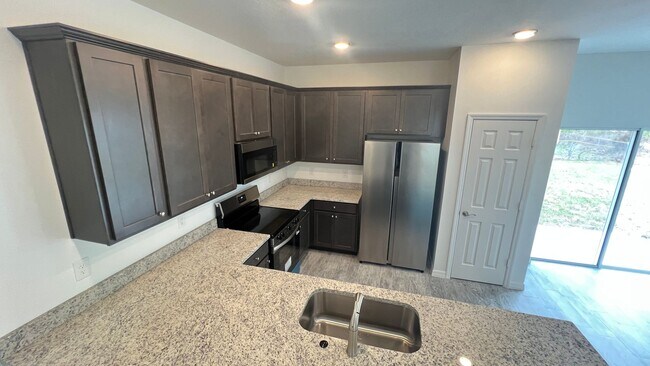 Building Photo - GORGEOUS Bedroom, 2 Bathroom Home in Palm Bay!!