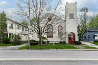 Building Photo - 304 E Genesee St