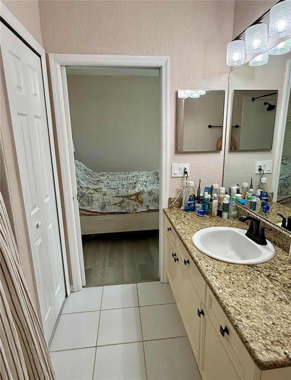 Building Photo - 13201 Opal Ct S