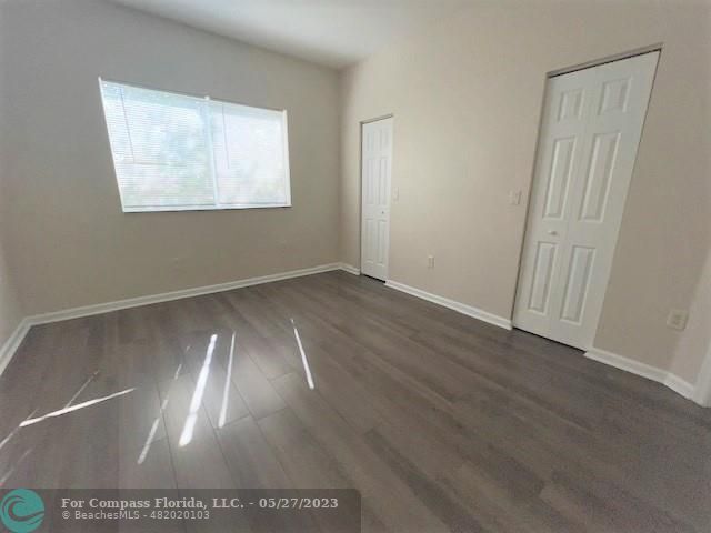 Building Photo - 5926 Riverside Ave