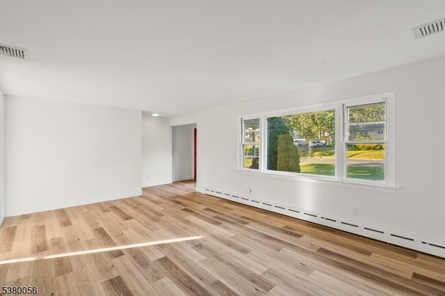 Building Photo - 107 Konner Ave