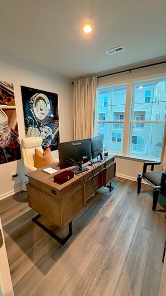 Building Photo - 9222 Magellan Pky