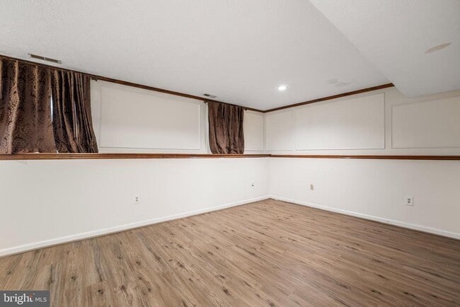 Building Photo - 5522 April Journey