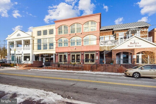 Building Photo - 1918 Contralto Ct