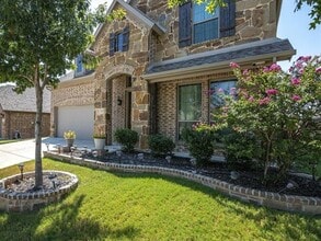Building Photo - 11745 Dixon Dr