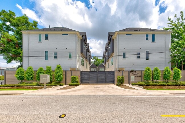 Building Photo - 1526 Ojeman Rd