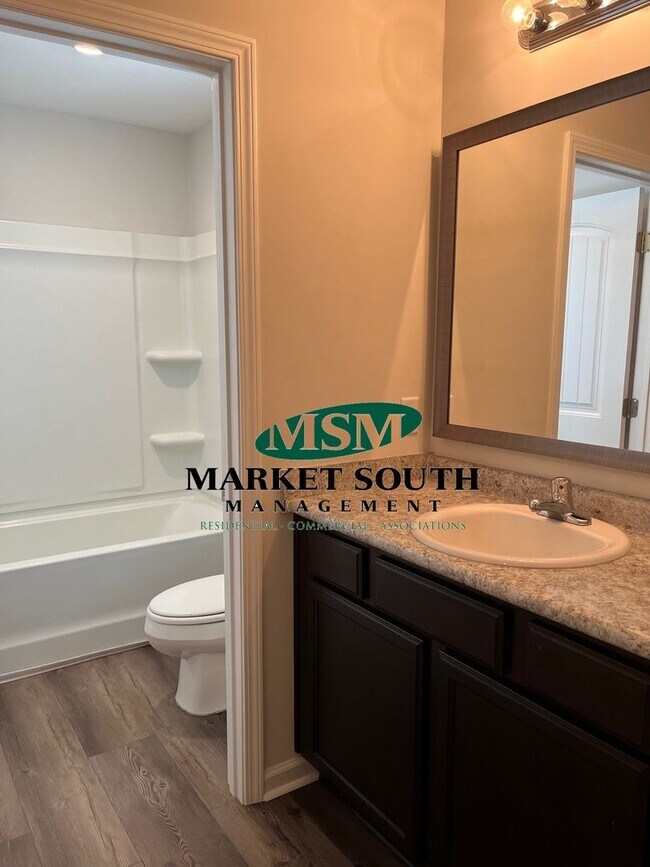 Building Photo - Rice Creek!  Port Wentworth **Rent Special...