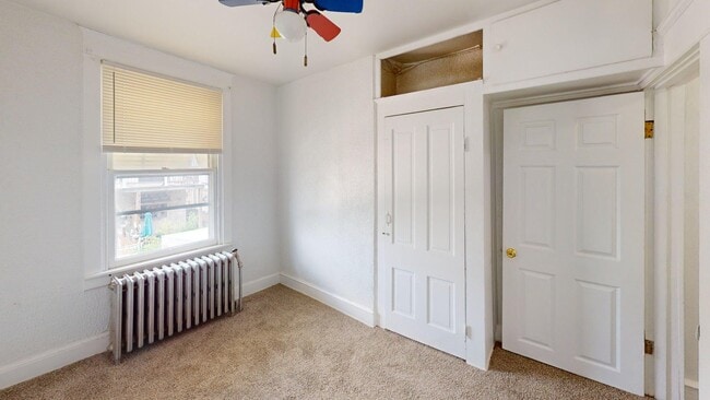 Building Photo - 3056 Mercer St
