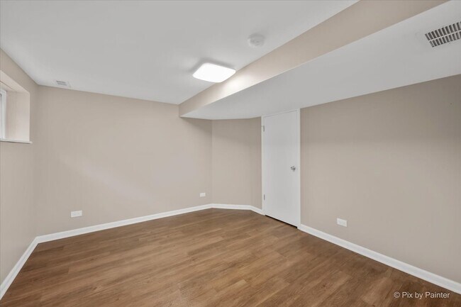 Building Photo - 23776 N Overhill Dr