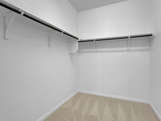 Building Photo - 2608 Emerson Trl