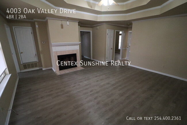 Building Photo - 4003 Oak Valley Dr