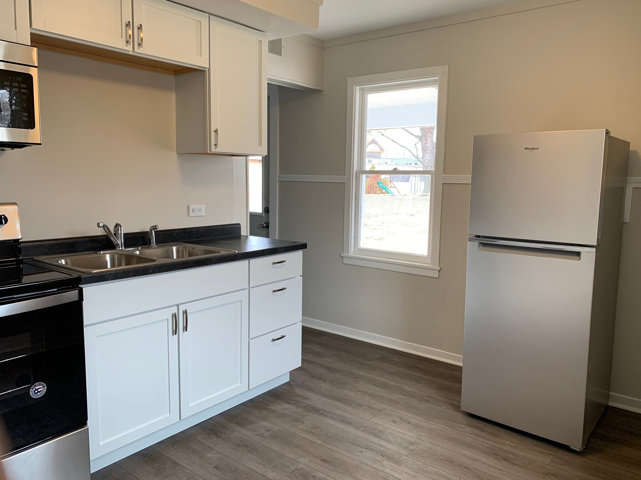 Building Photo - 112 Polster Dr