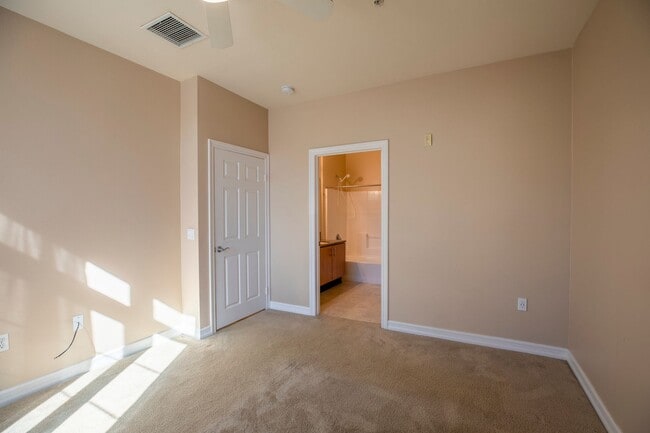 Building Photo - Stylish and Spacious Corner Unit with Modern Comforts in the Heart of San Diego