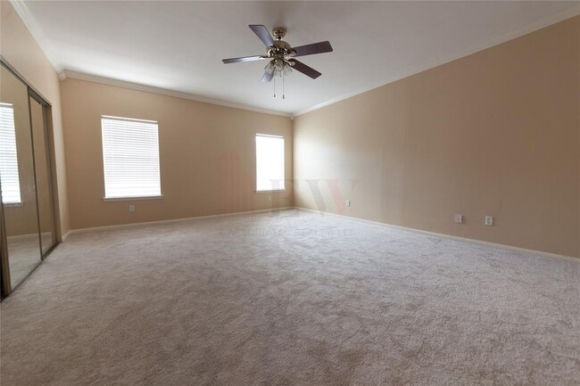 Building Photo - 3780 Tanglewilde St