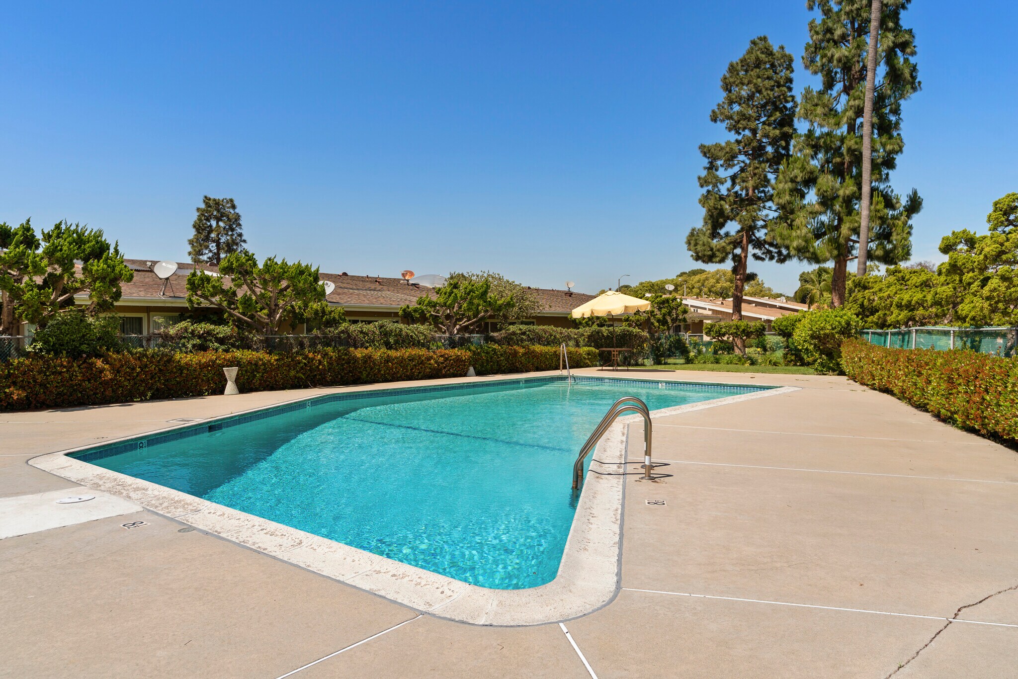 Building Photo - 3500 W Manchester Blvd