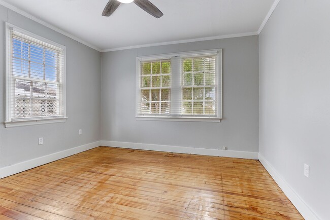 Building Photo - Cozy 3-Bedroom Home in Algiers – Comfort & Convenience in New Orleans!