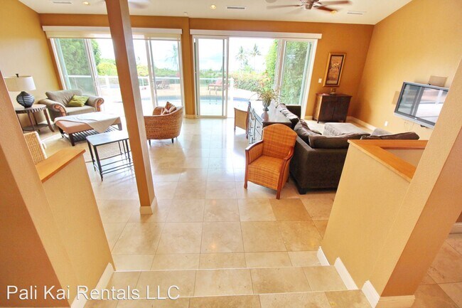 Building Photo - 3 br, 2 bath House - 911 Kupulau Drive