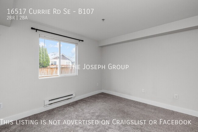 Building Photo - Beautifully Remodeled 2BD/2BA Condo in Mon...