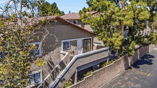 Building Photo - 1631 Charterwood Ct