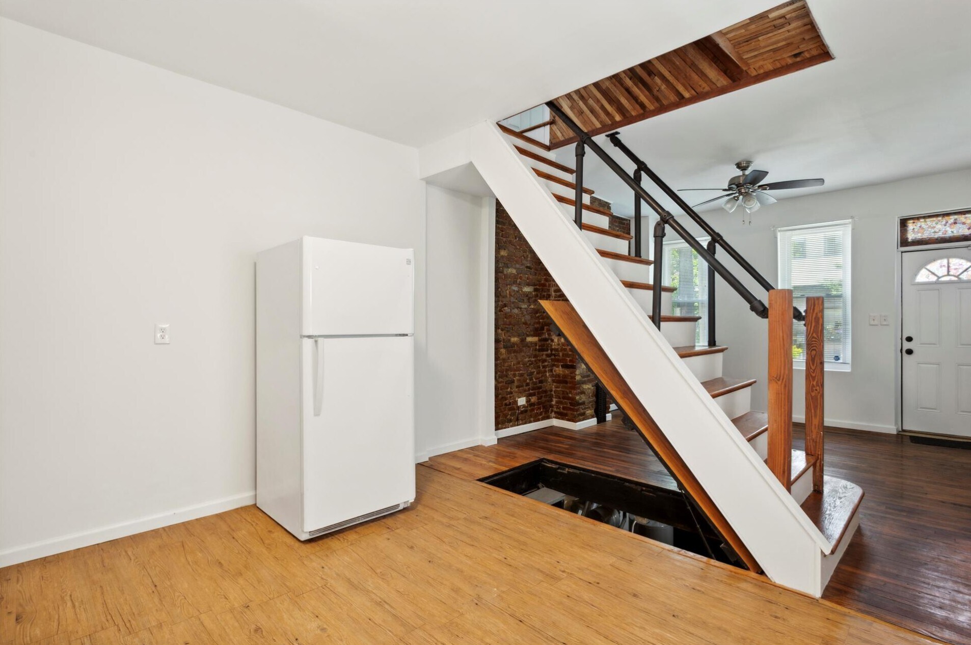 Building Photo - 1212 Day St