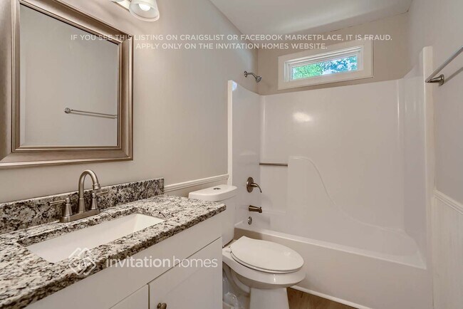 Building Photo - 7470 Hunters Ridge Dr