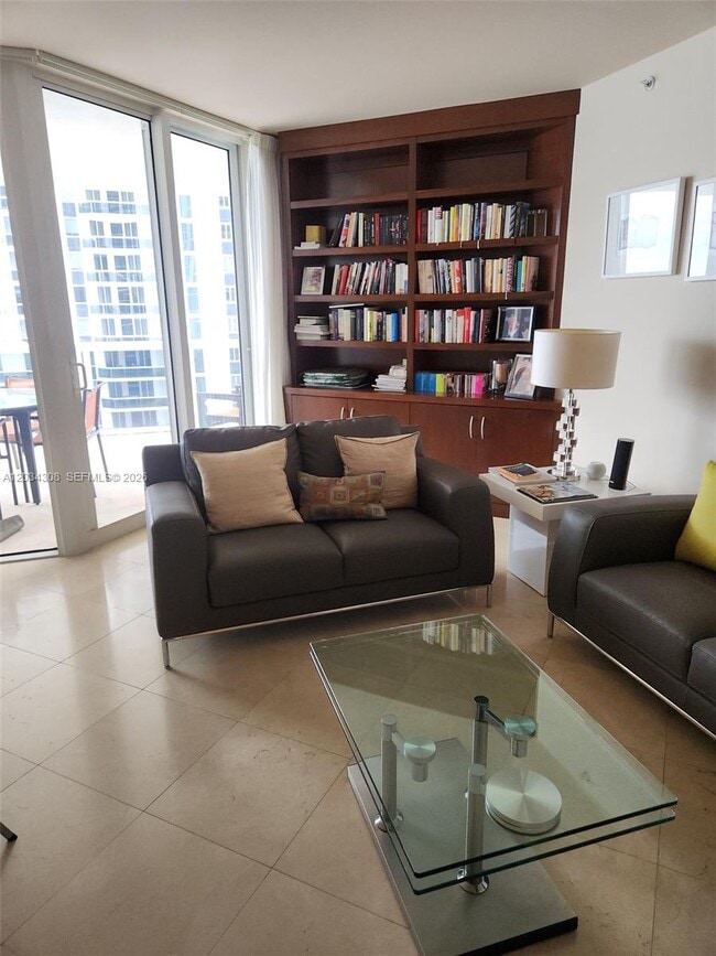 Building Photo - 4779 Collins Ave